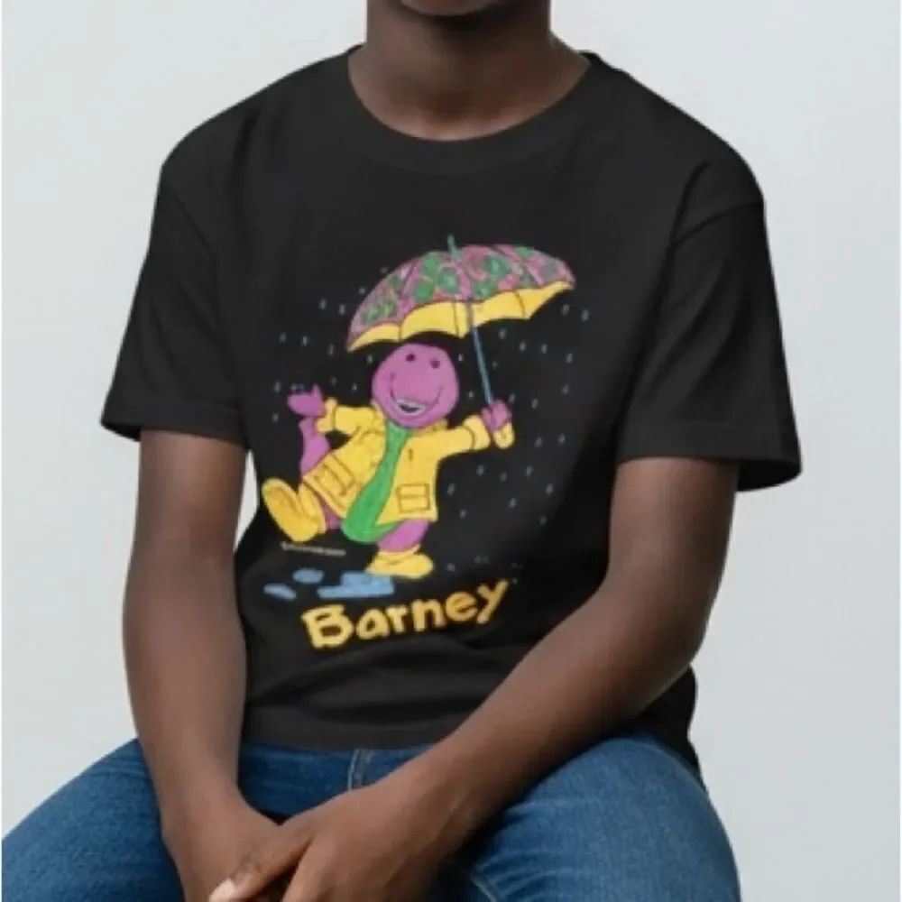Vintage Barney T-shirt New 92 Lyons Dinosaur Umbrella Rain Black T-A-G Size 5-6Y